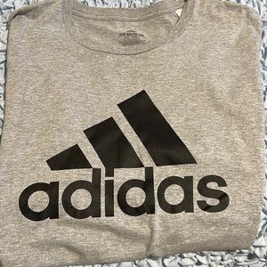 Adidas T-shirt